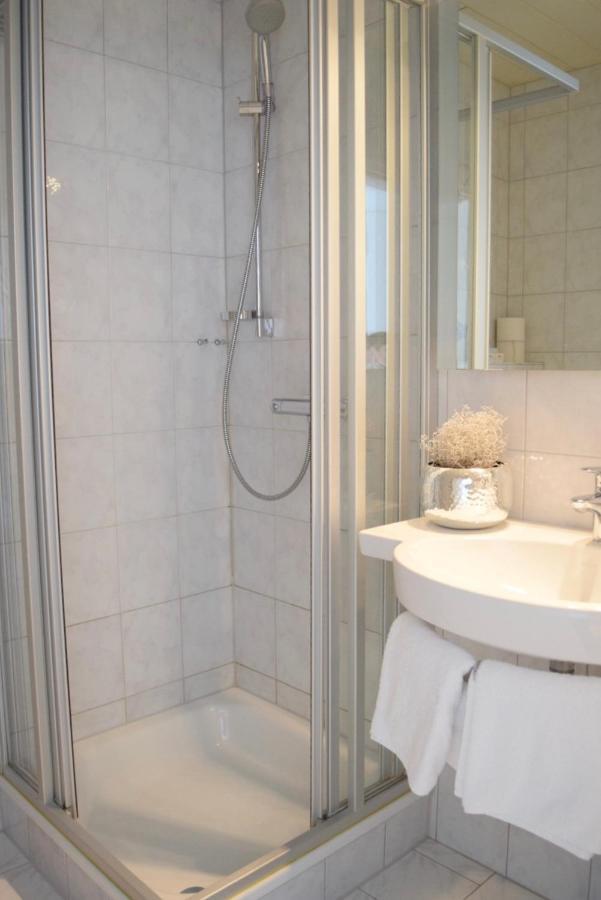 Hotel An De Kruepe ฮัททิงเงน ภายนอก รูปภาพ